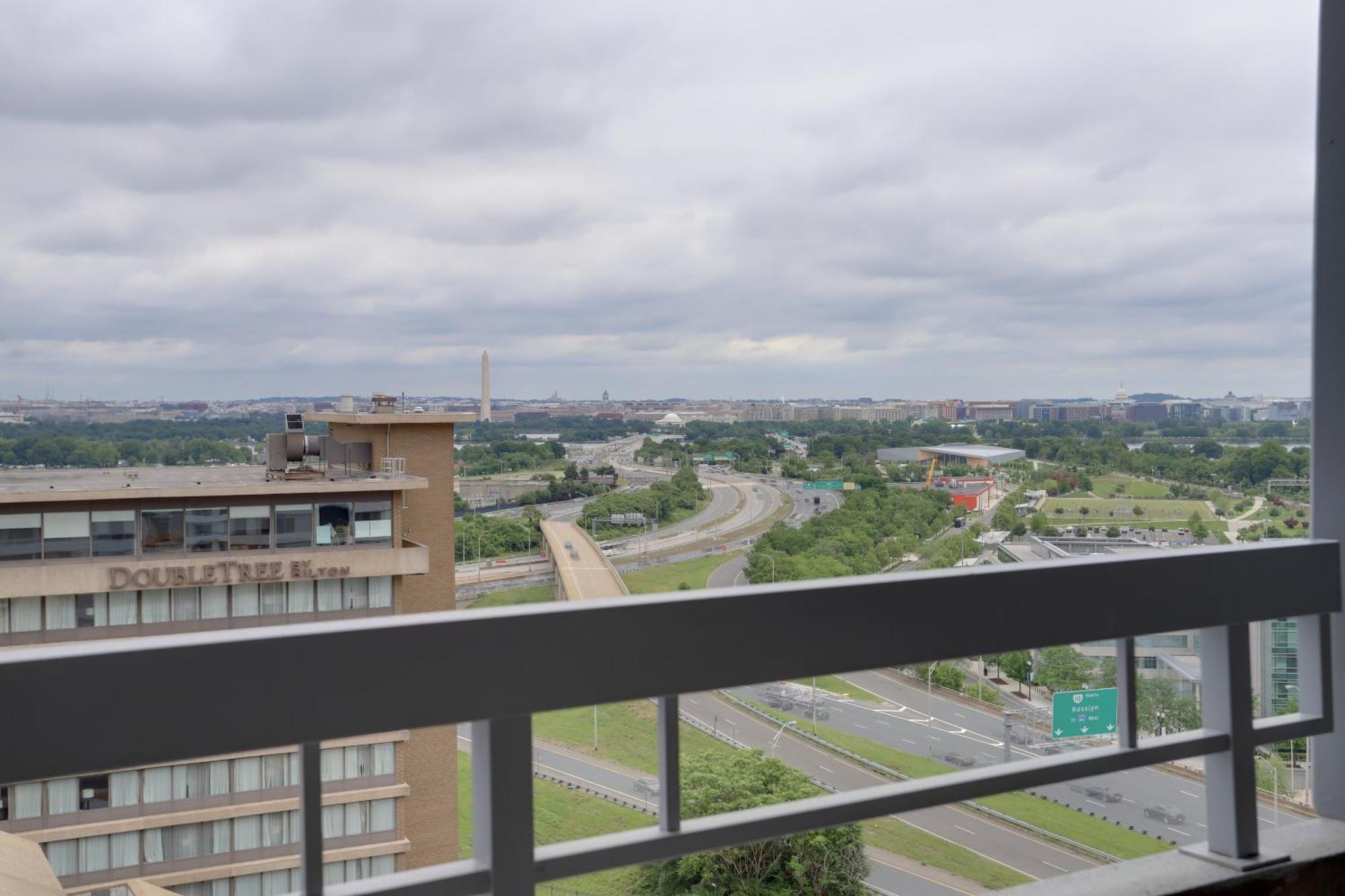 Unique Apartment In A Great Pentagon City Location Arlington Extérieur photo